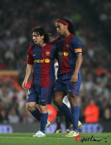 篮网面临严 篮网面临严